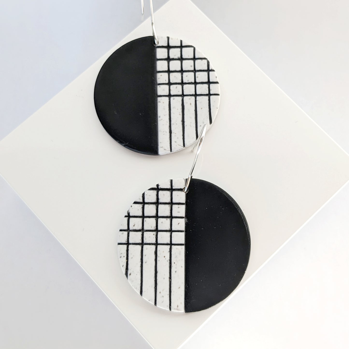 Made in the 80s Black and White Circle Earrings