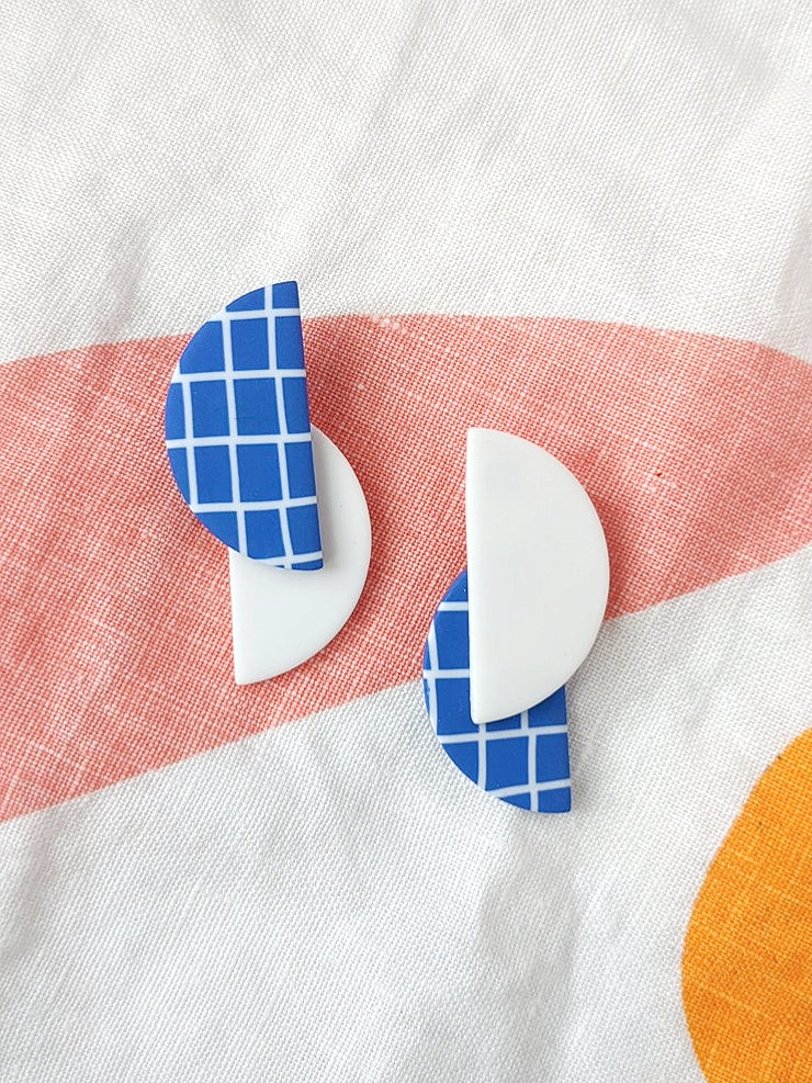 Organic Grid Double Half Moon Earrings