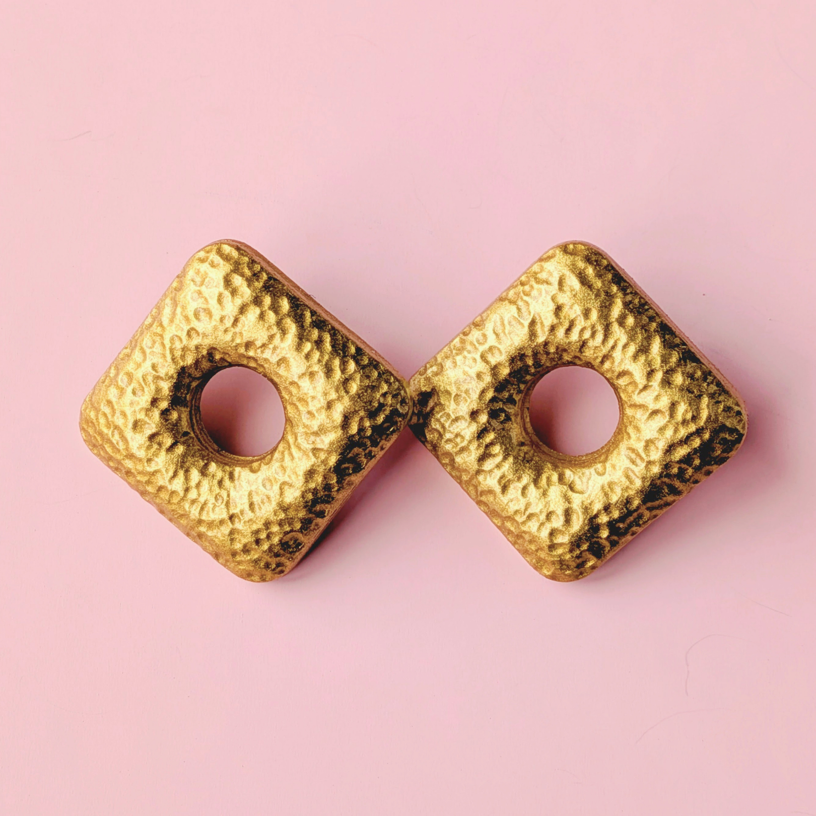 Gold Portal Earrings – Fresh Pear